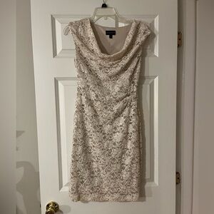 Connected Apparel Lace Cocktail dress 6P